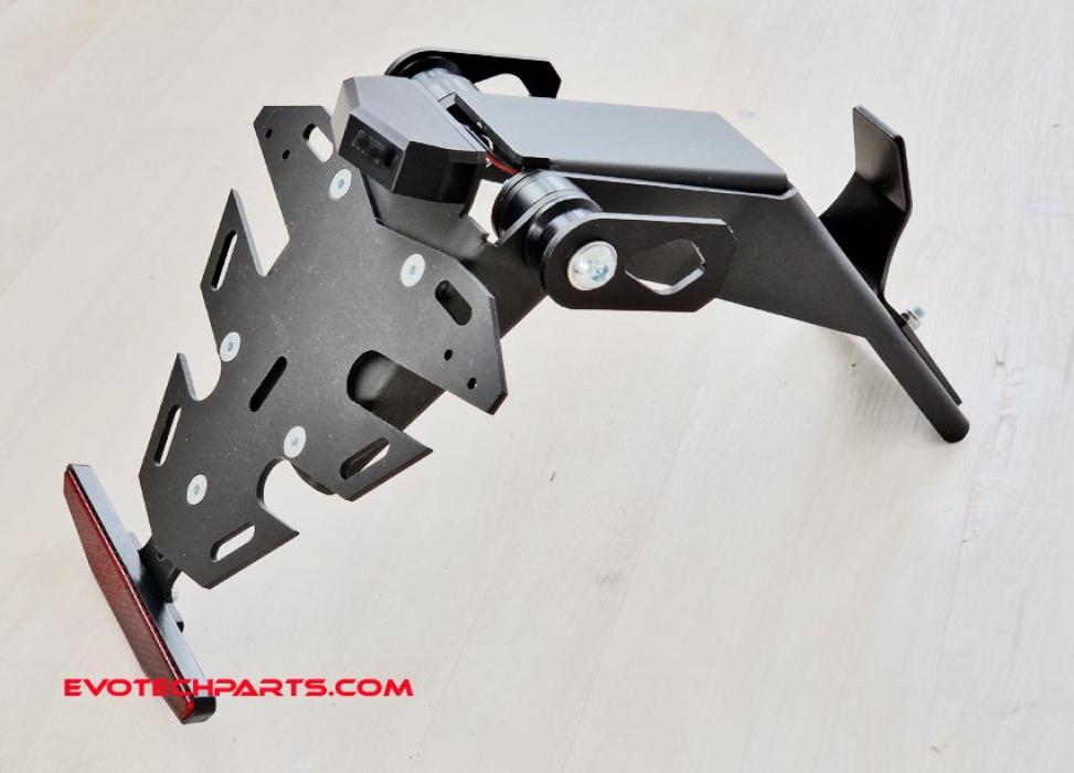 Ducati Streetfighter / Panigale V4 / V2 Kennzeichenhalter ab 2020 von EVOTECHPARTS